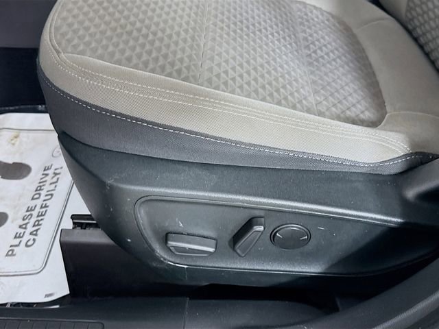 Used 2022 Ford Escape SE w/ Convenience Package image 18