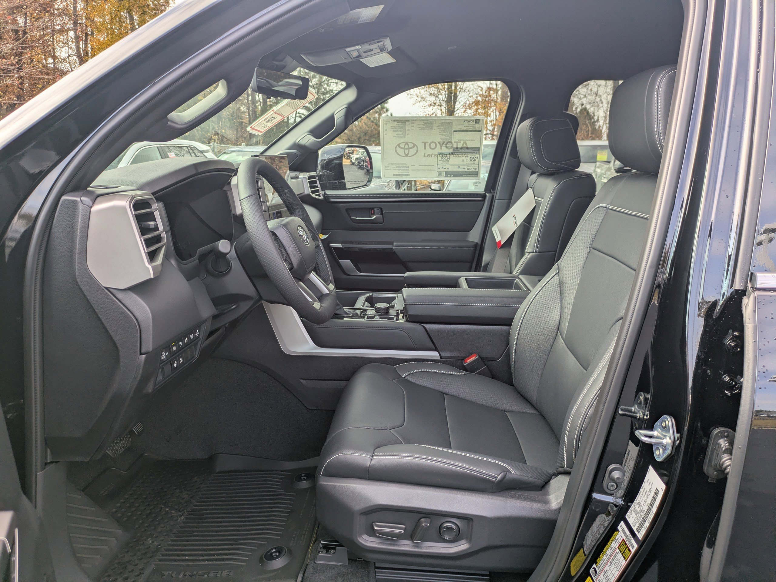 New 2026 Toyota Tundra Limited AWD/4WD image 21