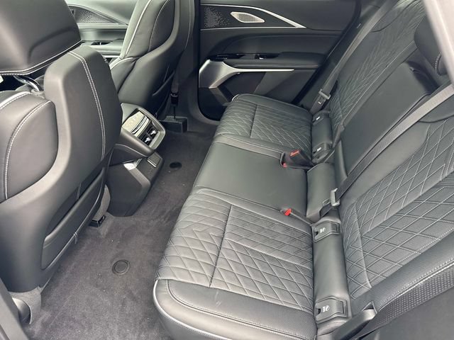 New 2026 Cadillac Lyriq V w/ LPO, Floor Liner Package AWD/4WD image 14
