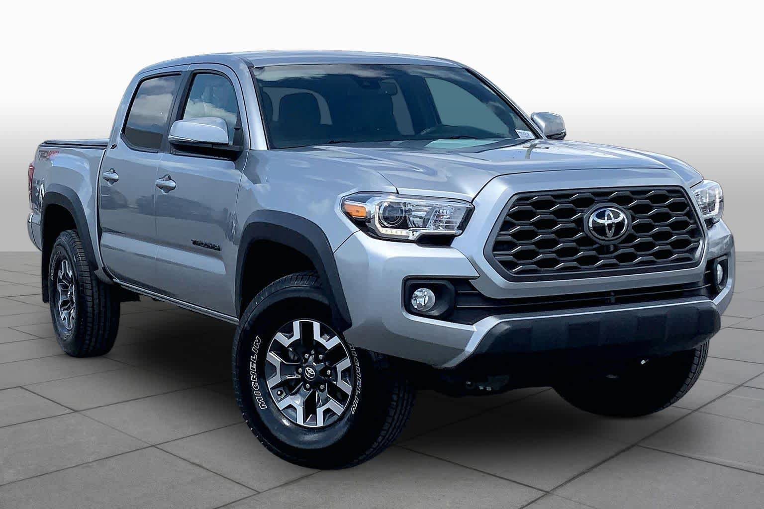 Used 2023 Toyota Tacoma TRD Off-Road AWD/4WD image 3