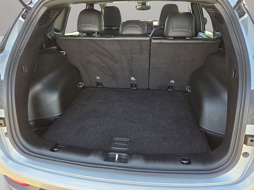 Used 2024 Jeep Compass Trailhawk image 17