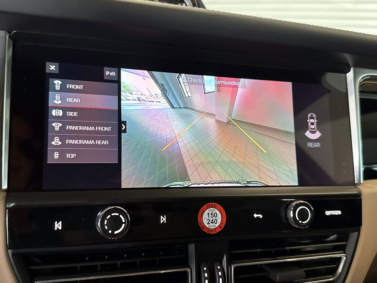 Certified 2026 Porsche Macan image 26