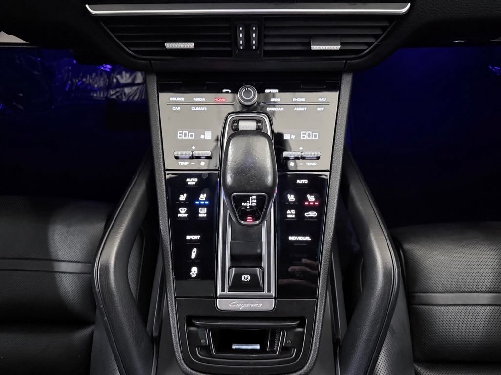Used 2019 Porsche Cayenne S AWD/4WD image 25