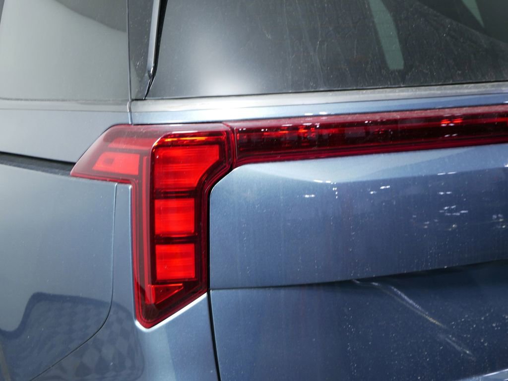 New 2026 Kia Carnival SX image 13