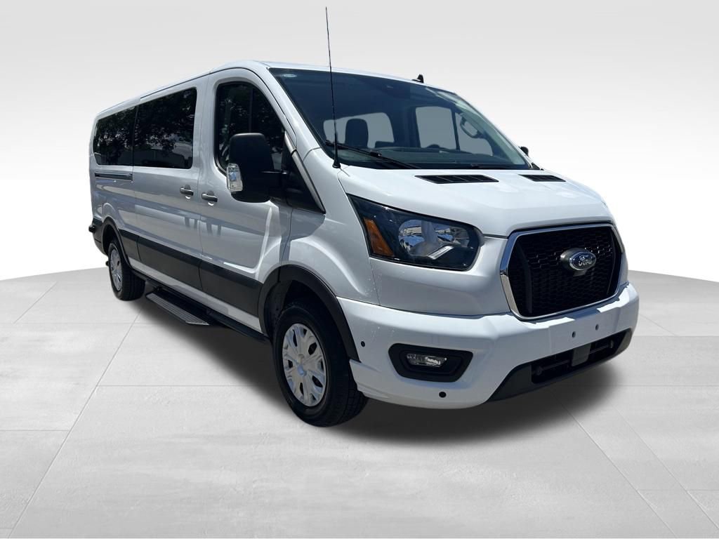 Used 2024 Ford Transit 350 XLT RWD image 2