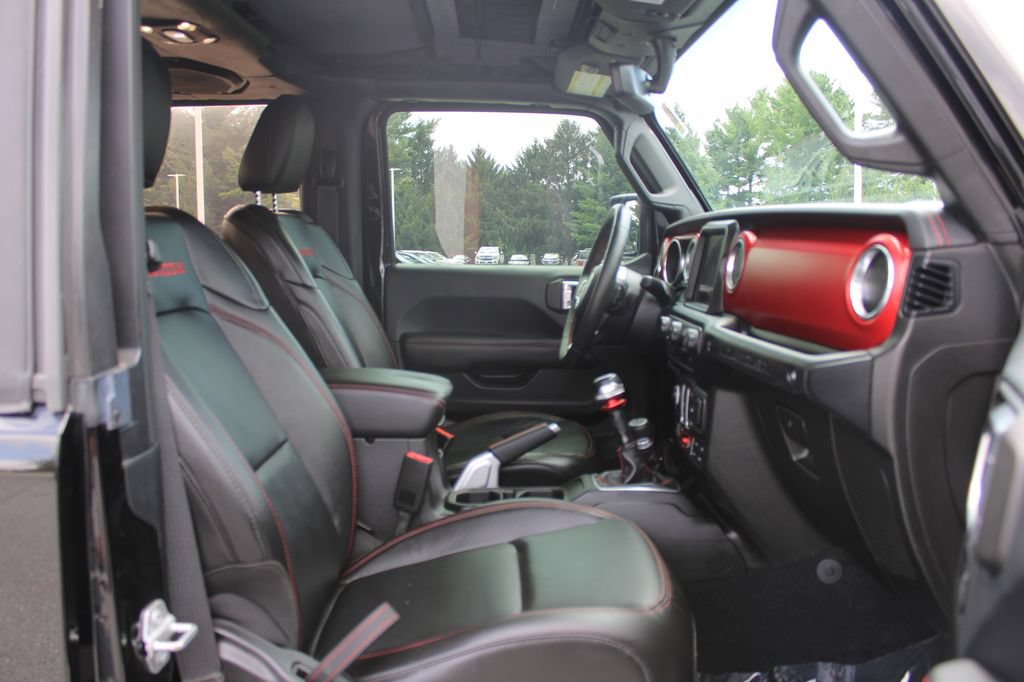 Used 2019 Jeep Wrangler Rubicon AWD/4WD image 13