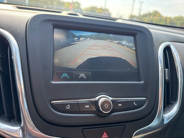 Used 2018 Chevrolet Equinox LT image 17