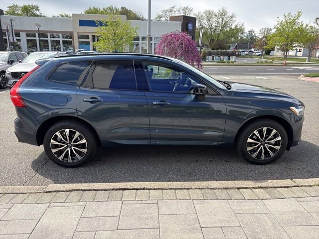 Used 2025 Volvo XC60 B5 Plus w/ Climate Package AWD/4WD image 6