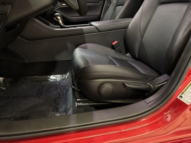 Used 2019 MAZDA MAZDA3 Hatchback image 10