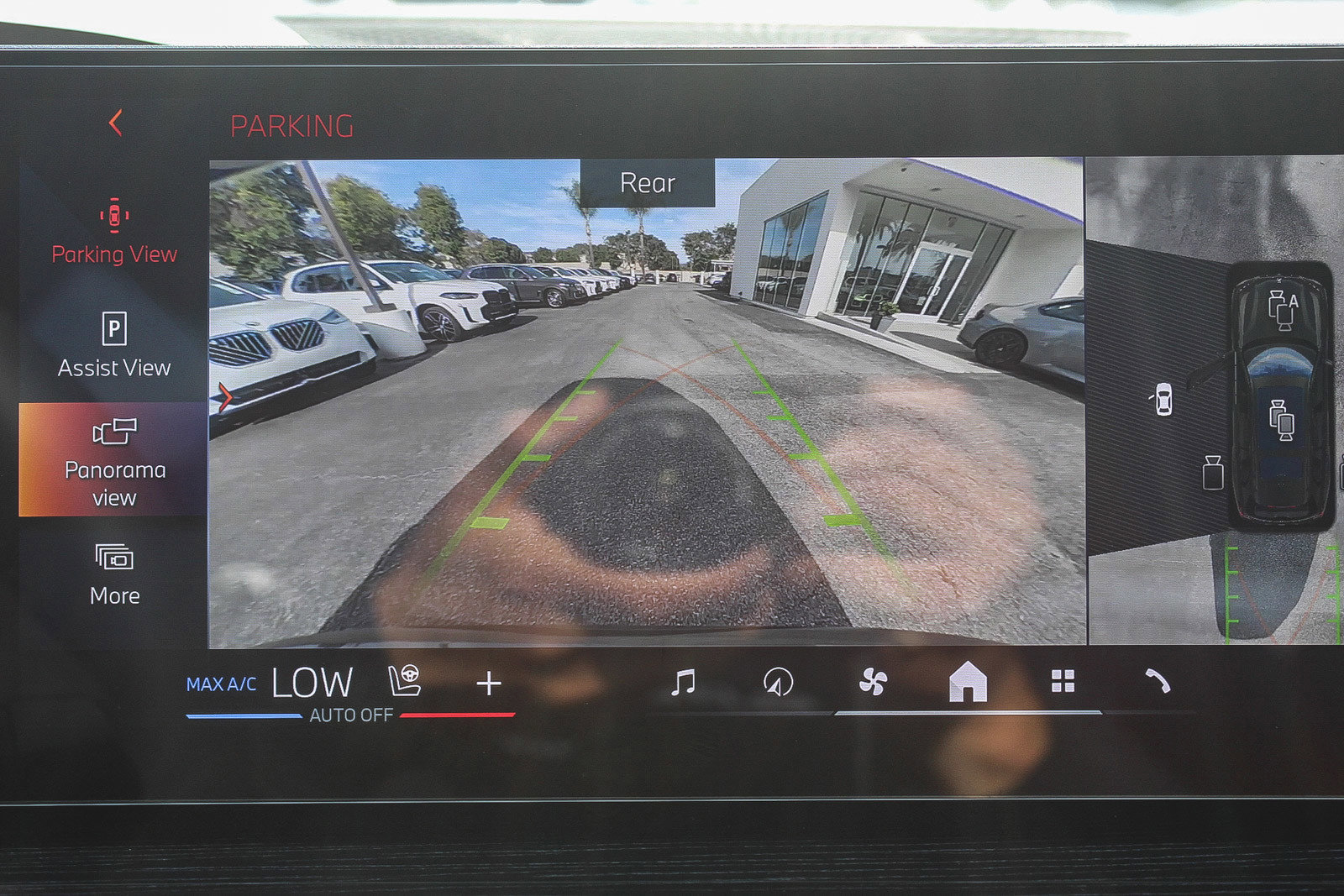 New 2026 BMW X7 xDrive40i w/ M Sport Package image 24