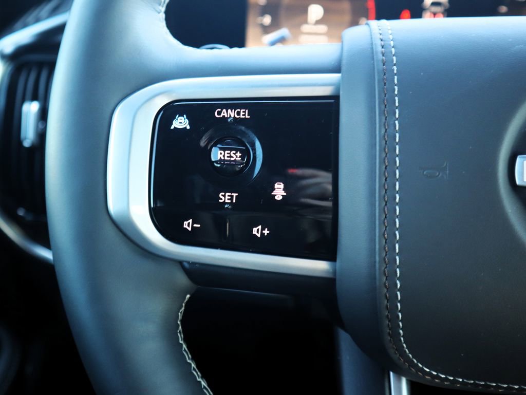 New 2025 Nissan Armada Platinum Reserve image 22