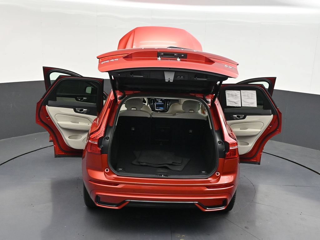 Certified 2024 Volvo XC60 B5 Core AWD/4WD image 37