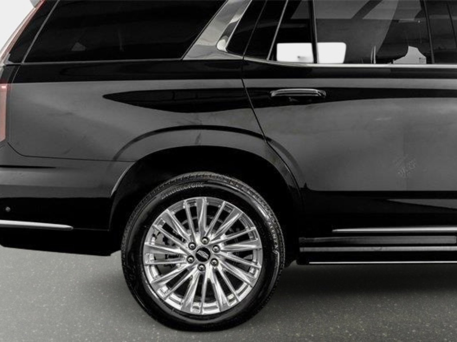 Used 2026 Cadillac Escalade Luxury w/ Touring Package image 7