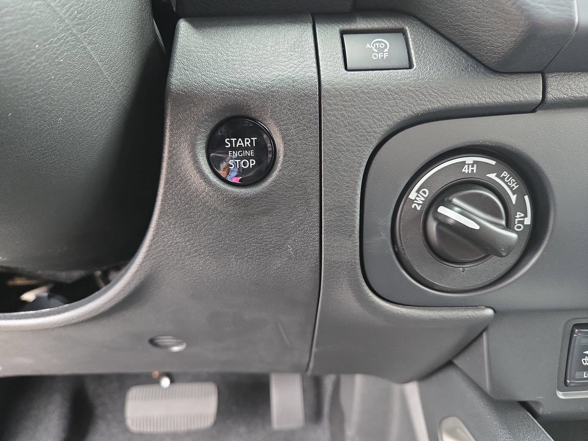 New 2026 Nissan Frontier SV w/ SV Convenience Package AWD/4WD image 20