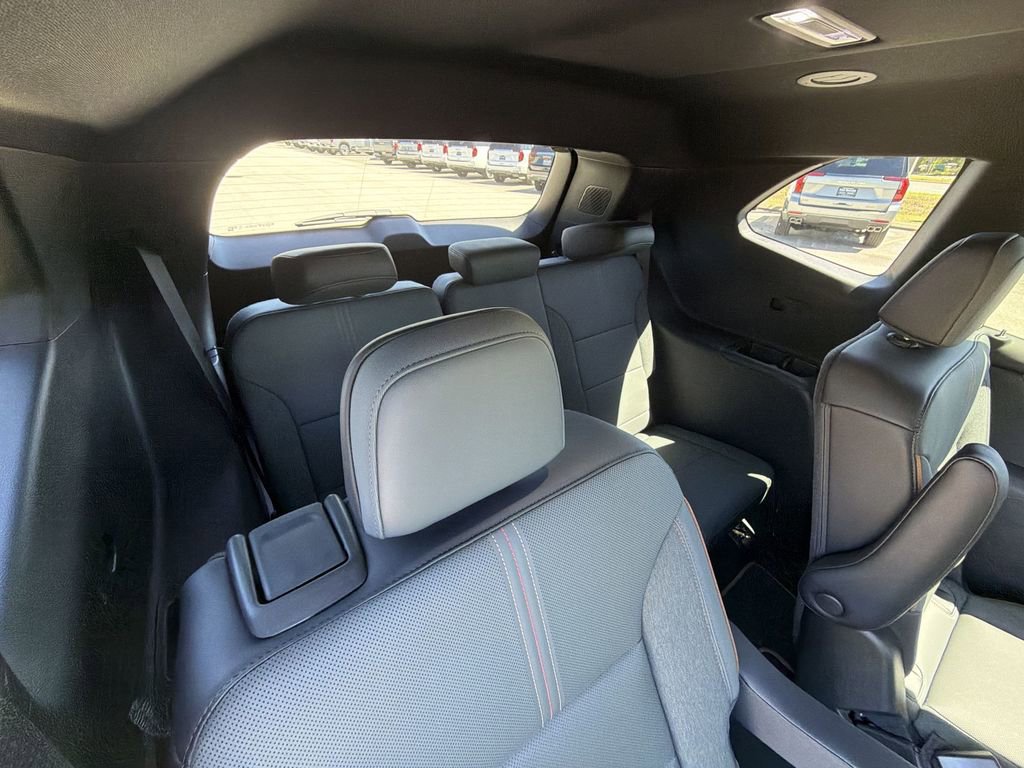 New 2026 GMC Acadia AT4 AWD/4WD image 34