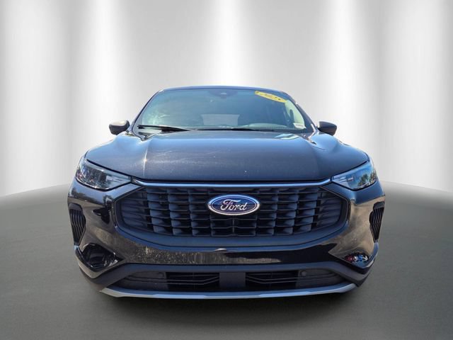 Used 2025 Ford Escape Active FWD image 8