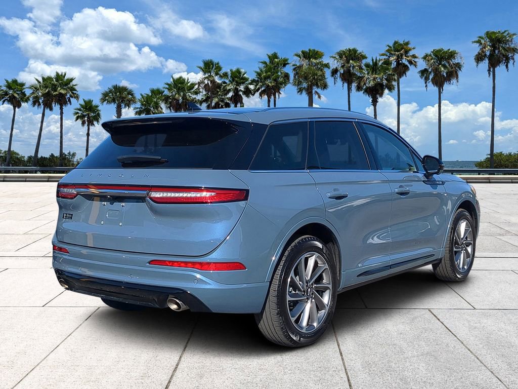 Used 2024 Lincoln Corsair Grand Touring w/ Equipment Group 301A image 4