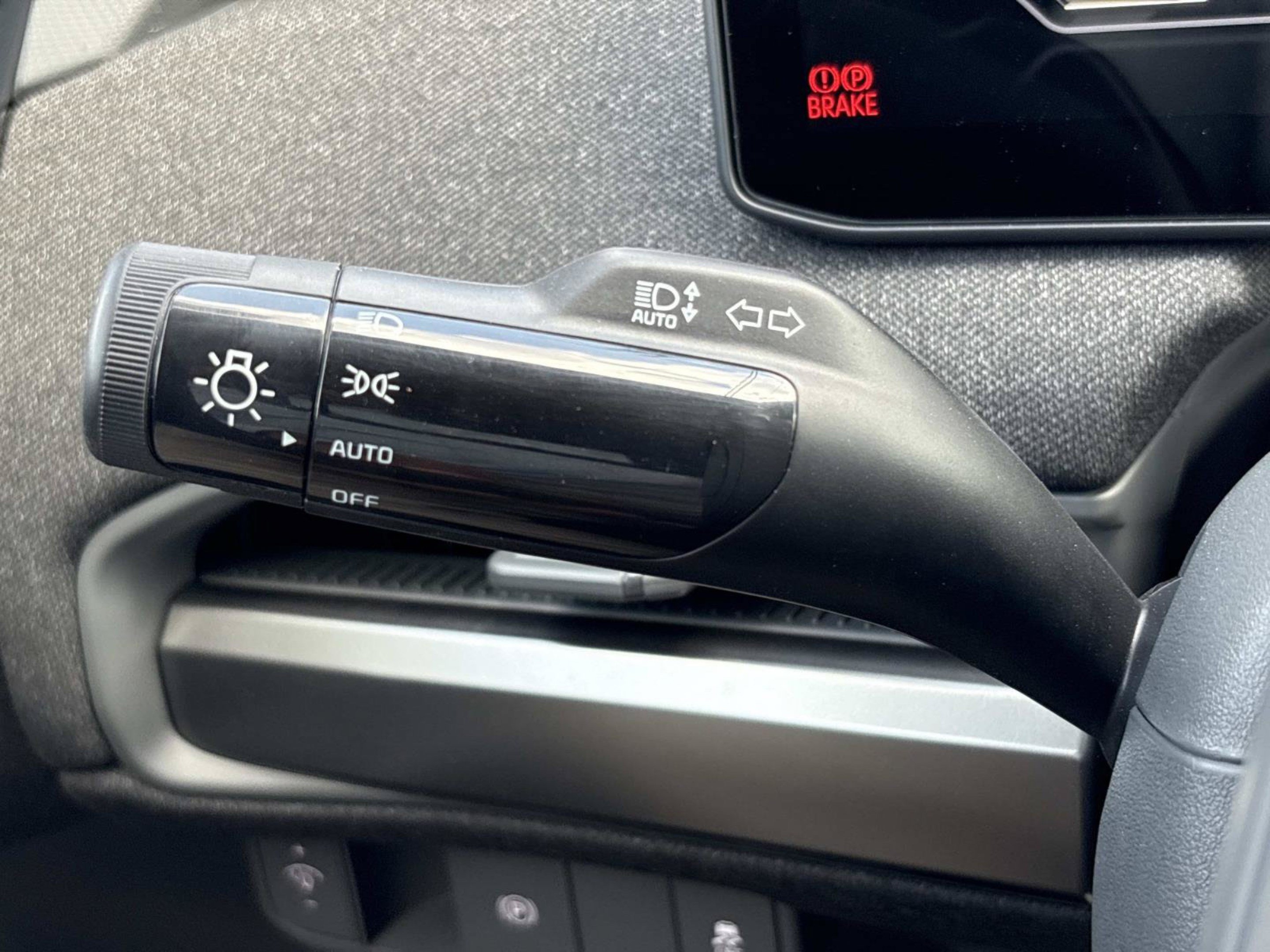 New 2027 Kia EV3 Wind FWD image 26