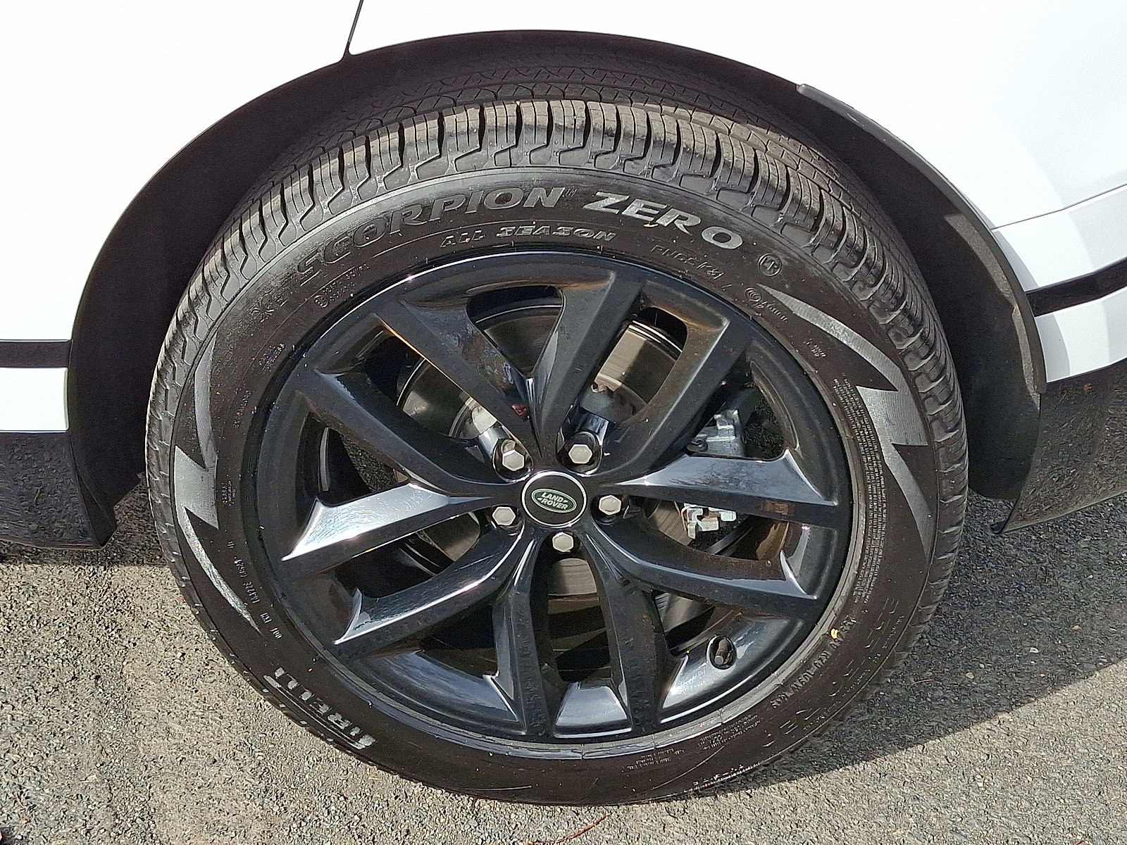 Used 2026 Land Rover Range Rover Velar Dynamic SE image 10