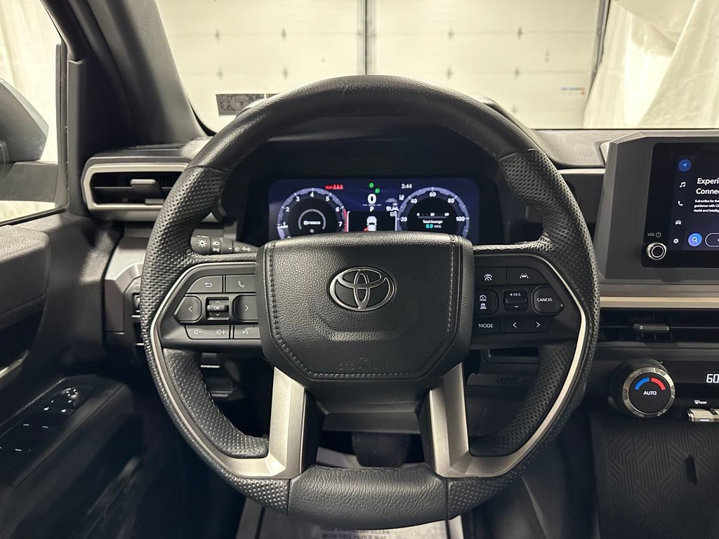 Used 2026 Toyota Tacoma TRD Off-Road AWD/4WD image 18