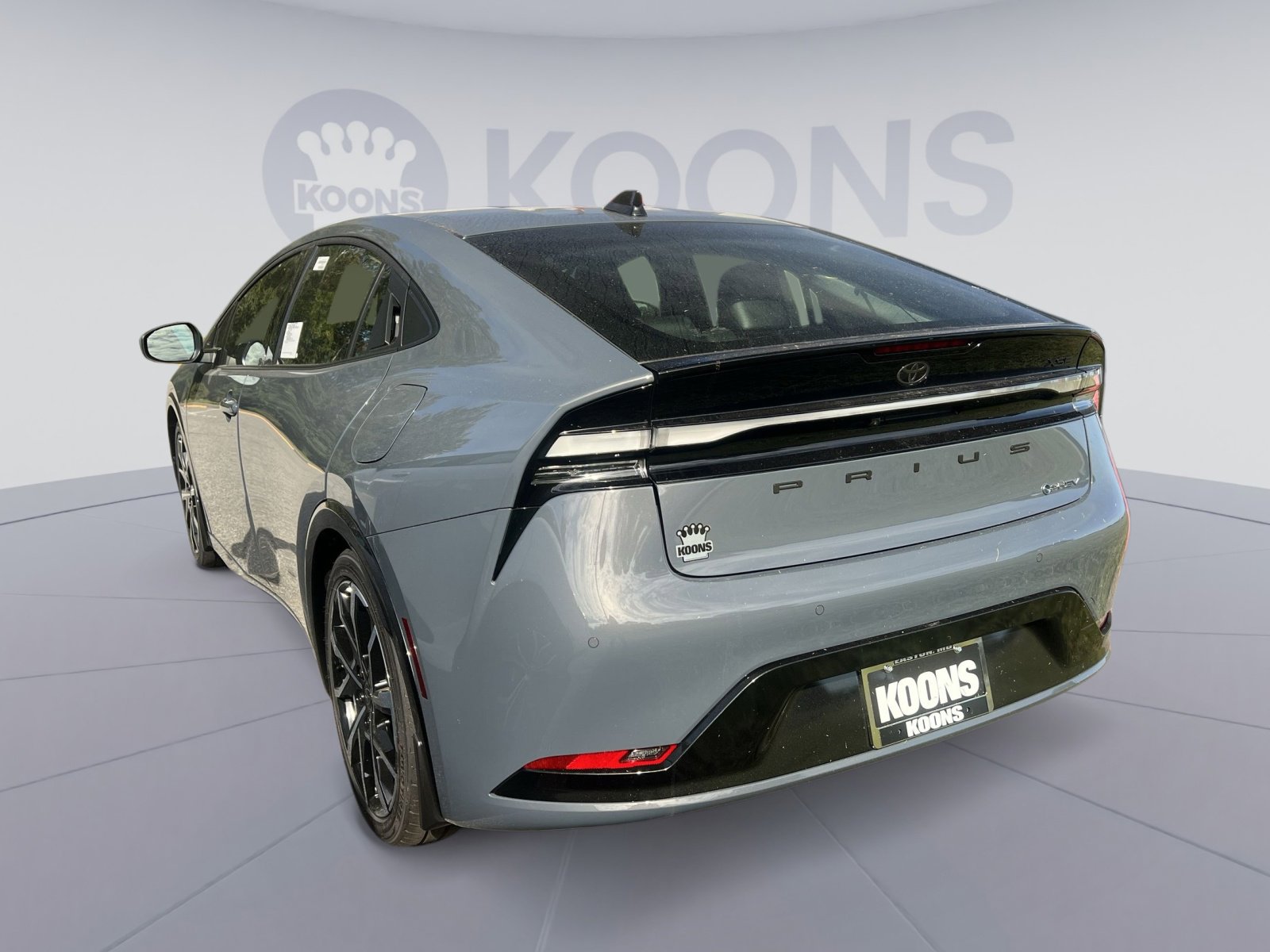 New 2026 Toyota Prius Plug-In Hybrid image 2