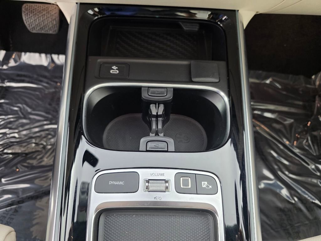 Certified 2025 Mercedes-Benz GLA 250 image 22