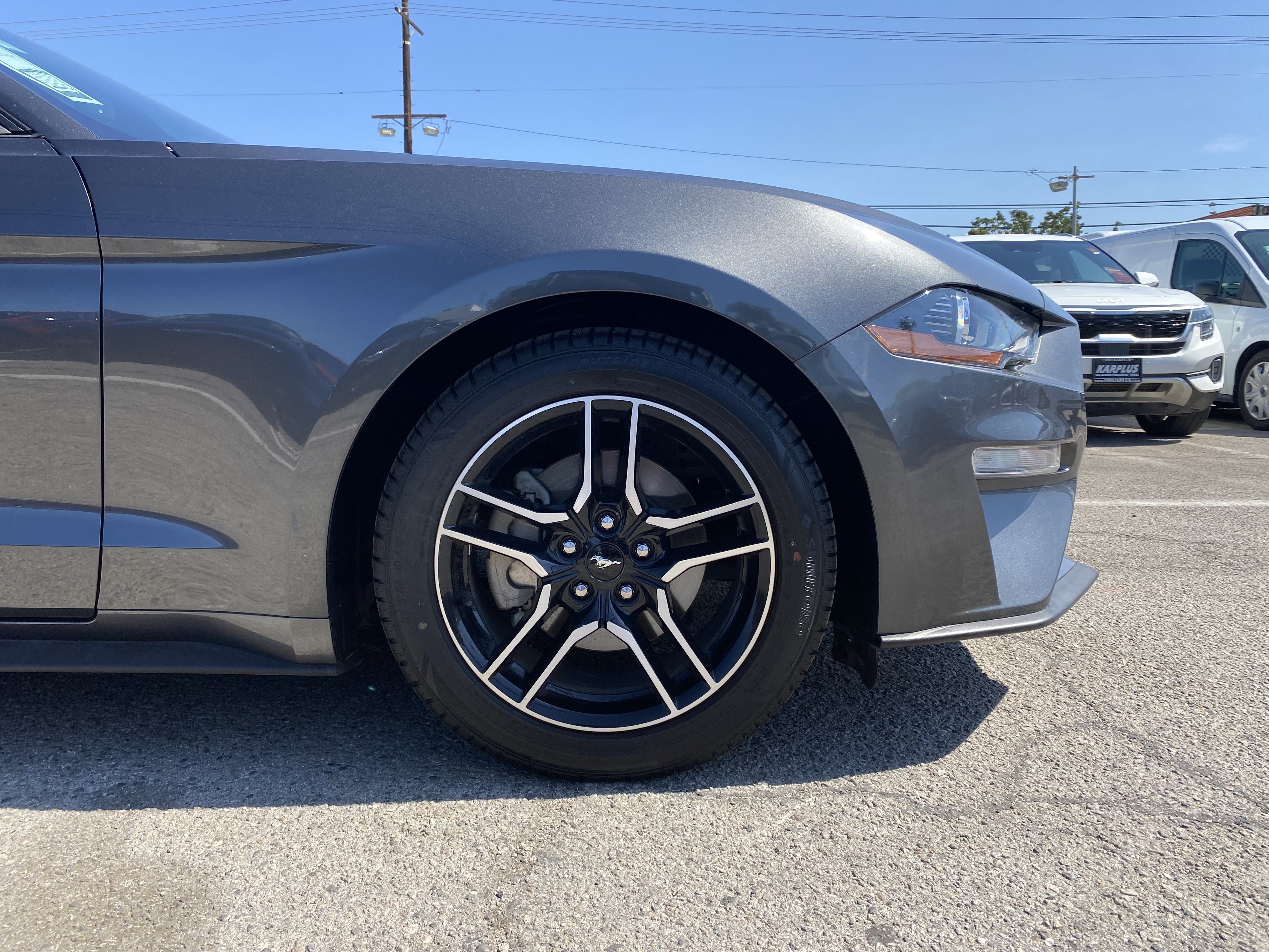 Used 2018 Ford Mustang Premium RWD image 21