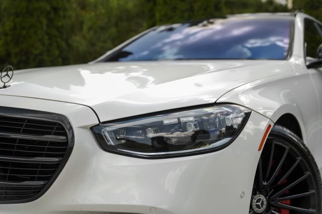 Used 2021 Mercedes-Benz S 580 4MATIC Sedan image 4
