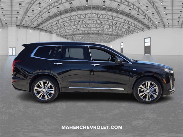 Used 2023 Cadillac XT6 Premium Luxury image 8