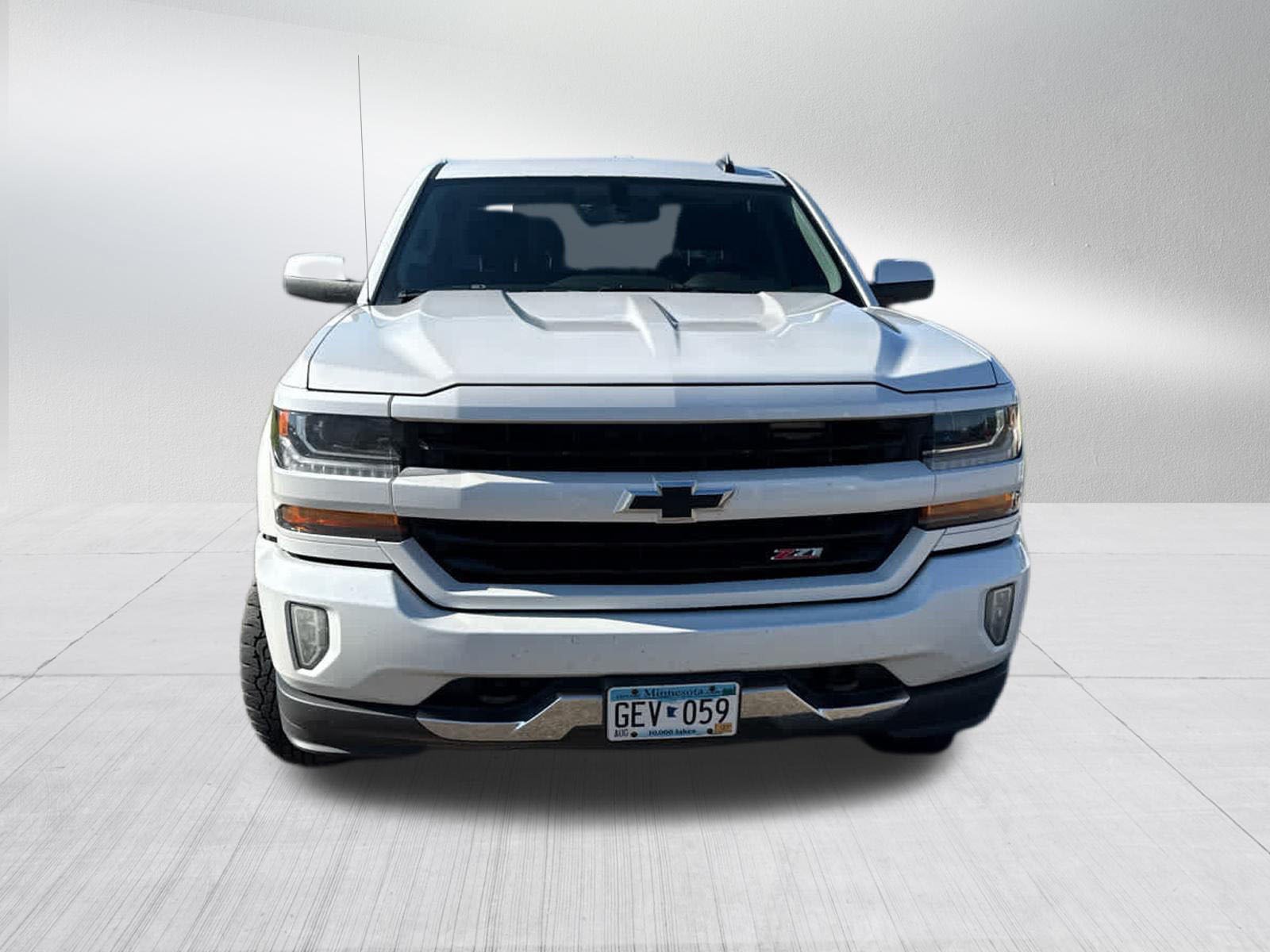 Used 2017 Chevrolet Silverado 1500 LT w/ All Star Edition AWD/4WD image 2