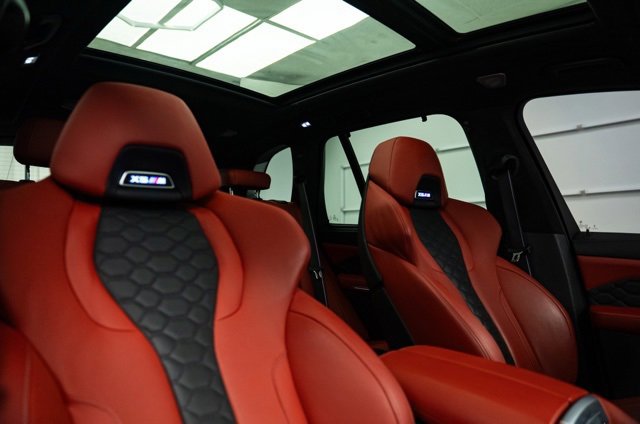 Used 2024 BMW X5 M Competition w/ Executive Package image 16
