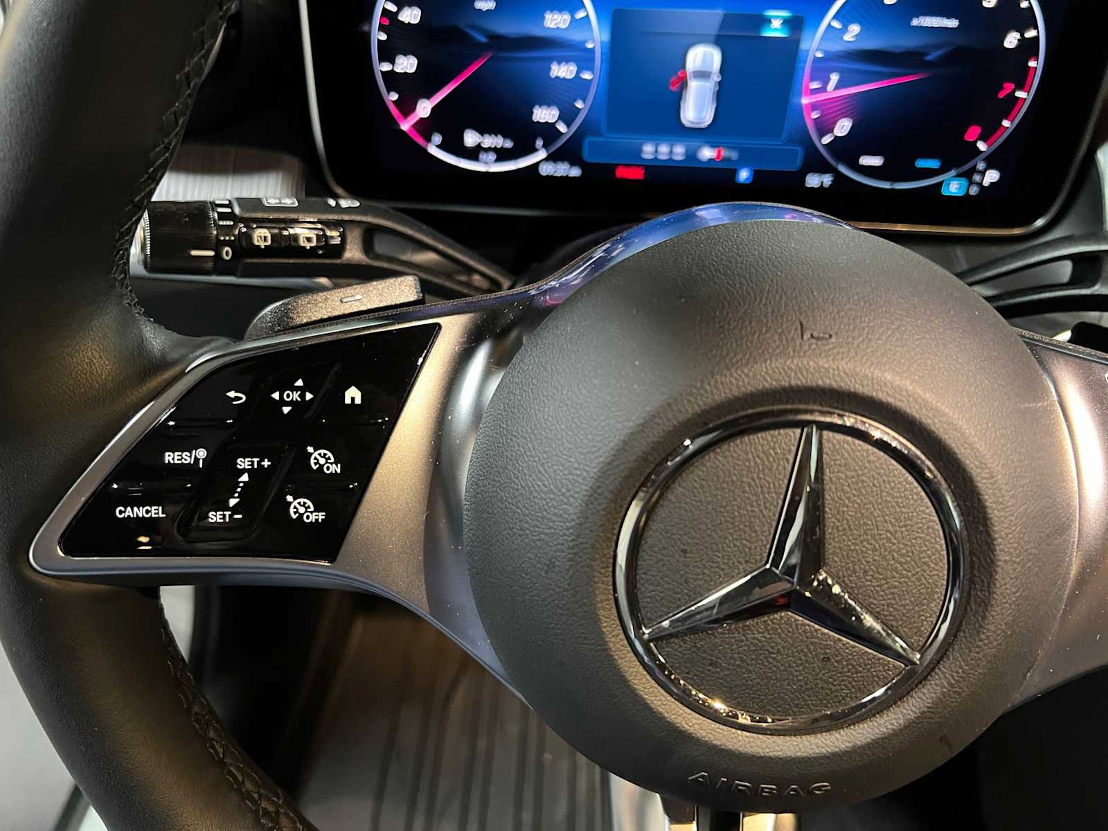 Certified 2025 Mercedes-Benz GLC 300 4MATIC image 27