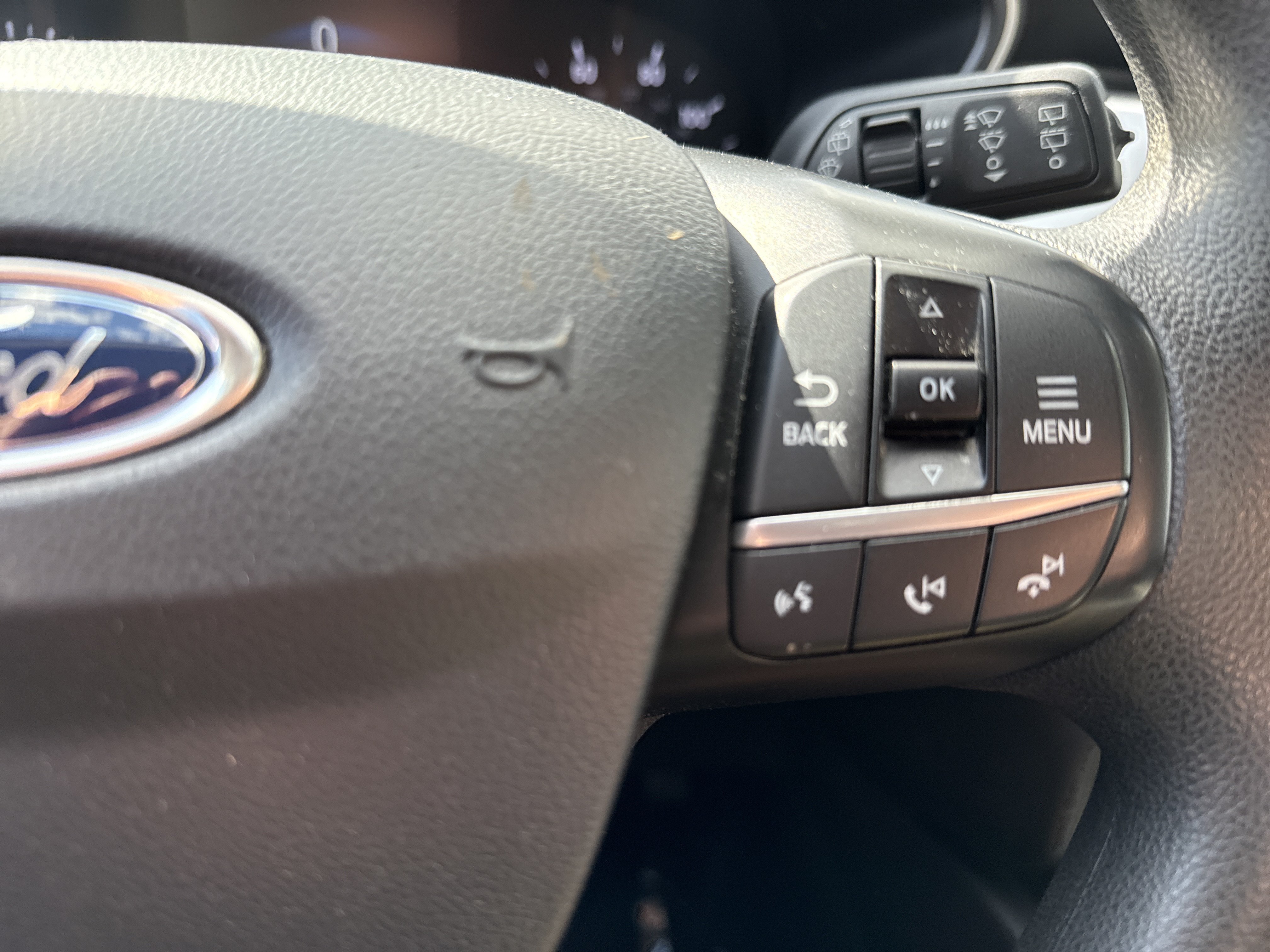 Used 2020 Ford Escape SE AWD/4WD image 19