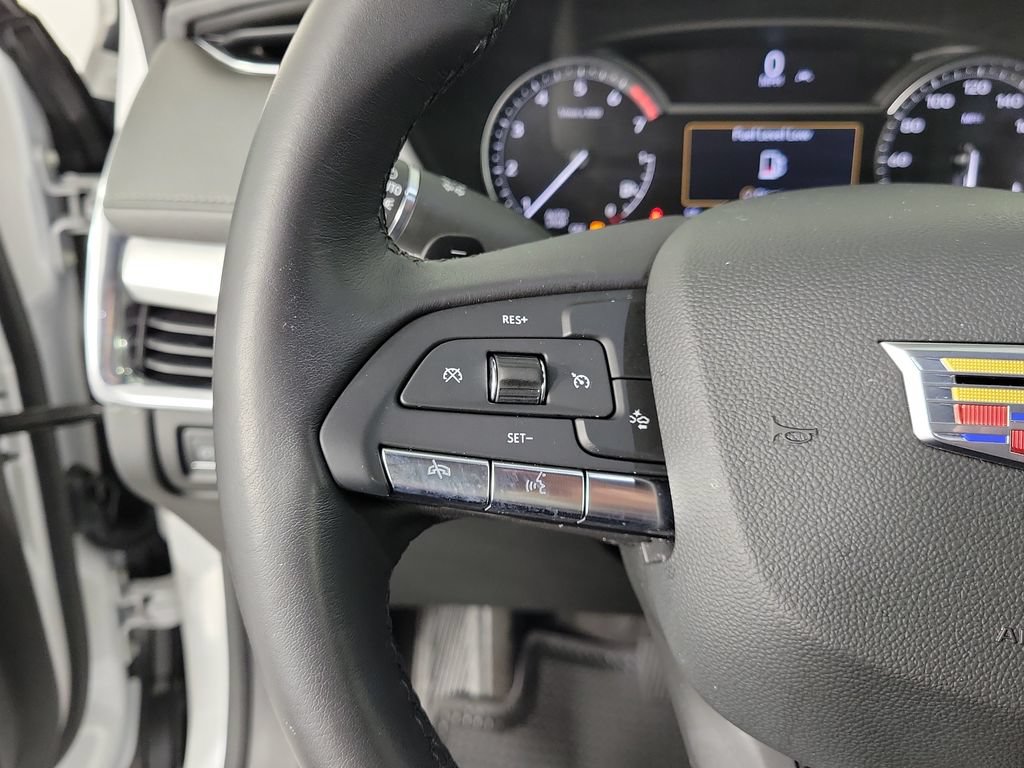 Used 2023 Cadillac XT4 Premium Luxury FWD image 21