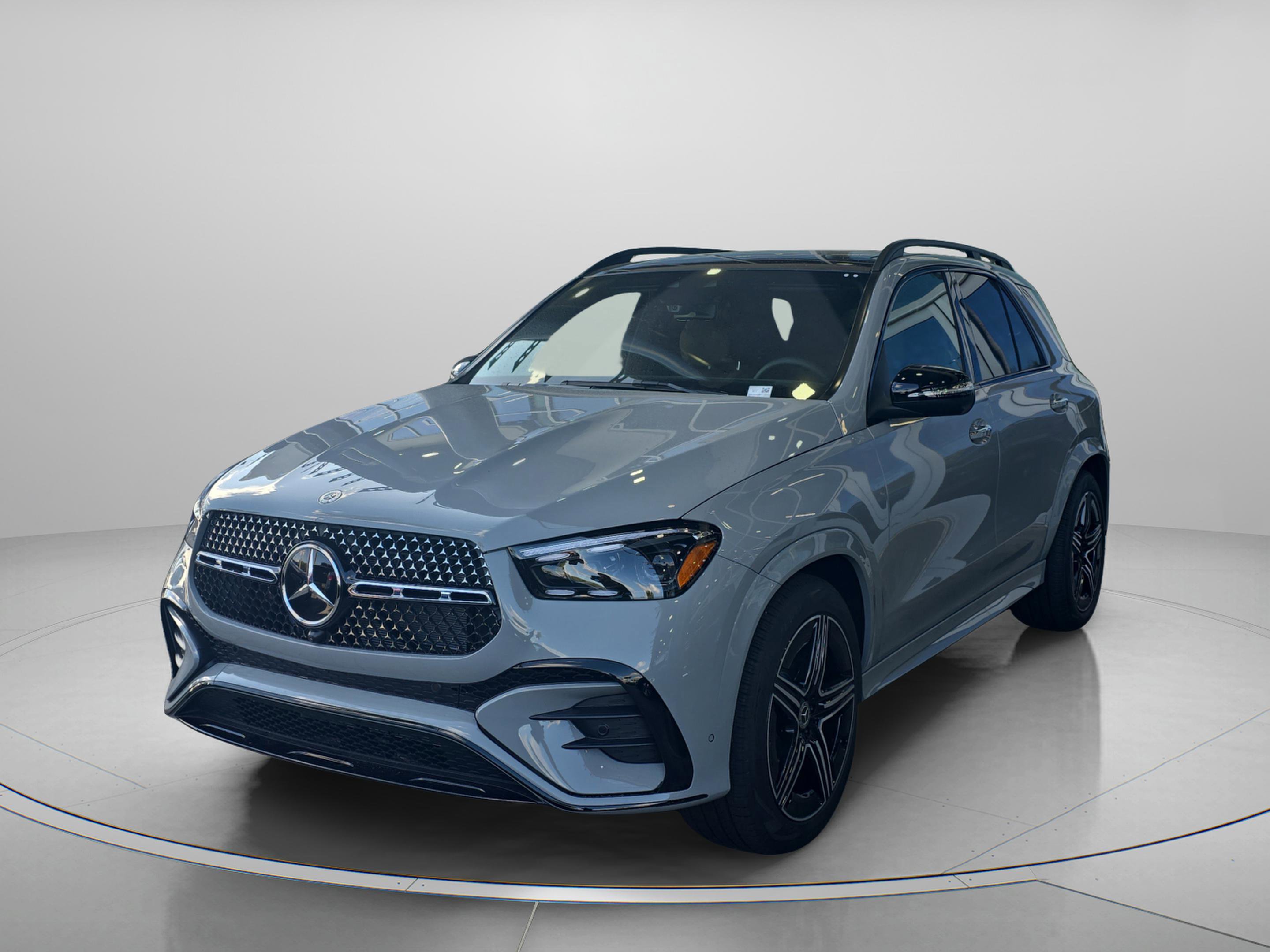 Certified 2026 Mercedes-Benz GLE 580 4MATIC image 2