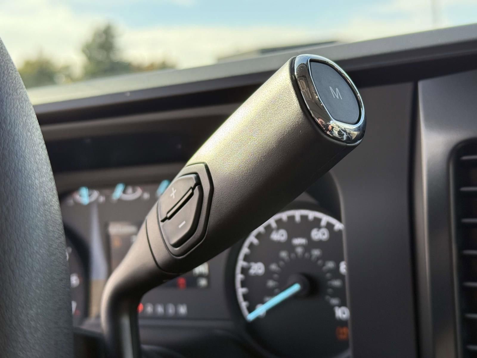 New 2026 Ford F250 XL w/ XL Chrome Package image 17