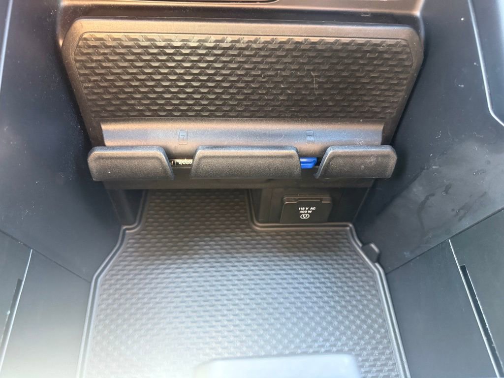 Used 2023 RAM 1500 Big Horn image 25