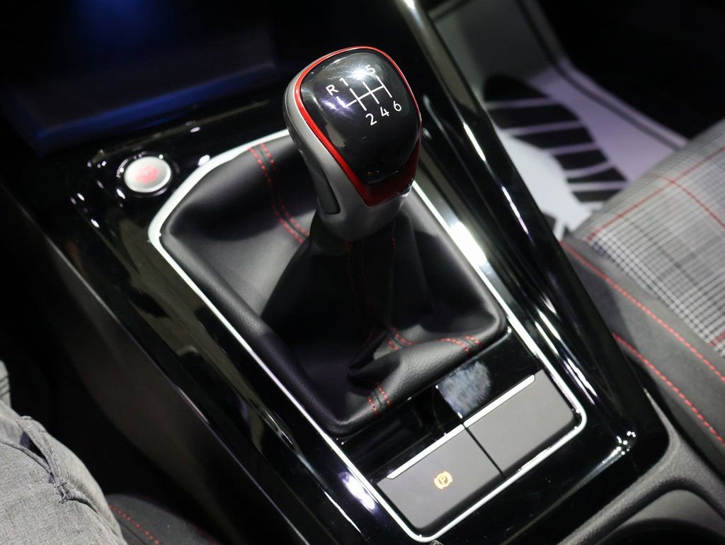 Used 2024 Volkswagen GTI SE image 28