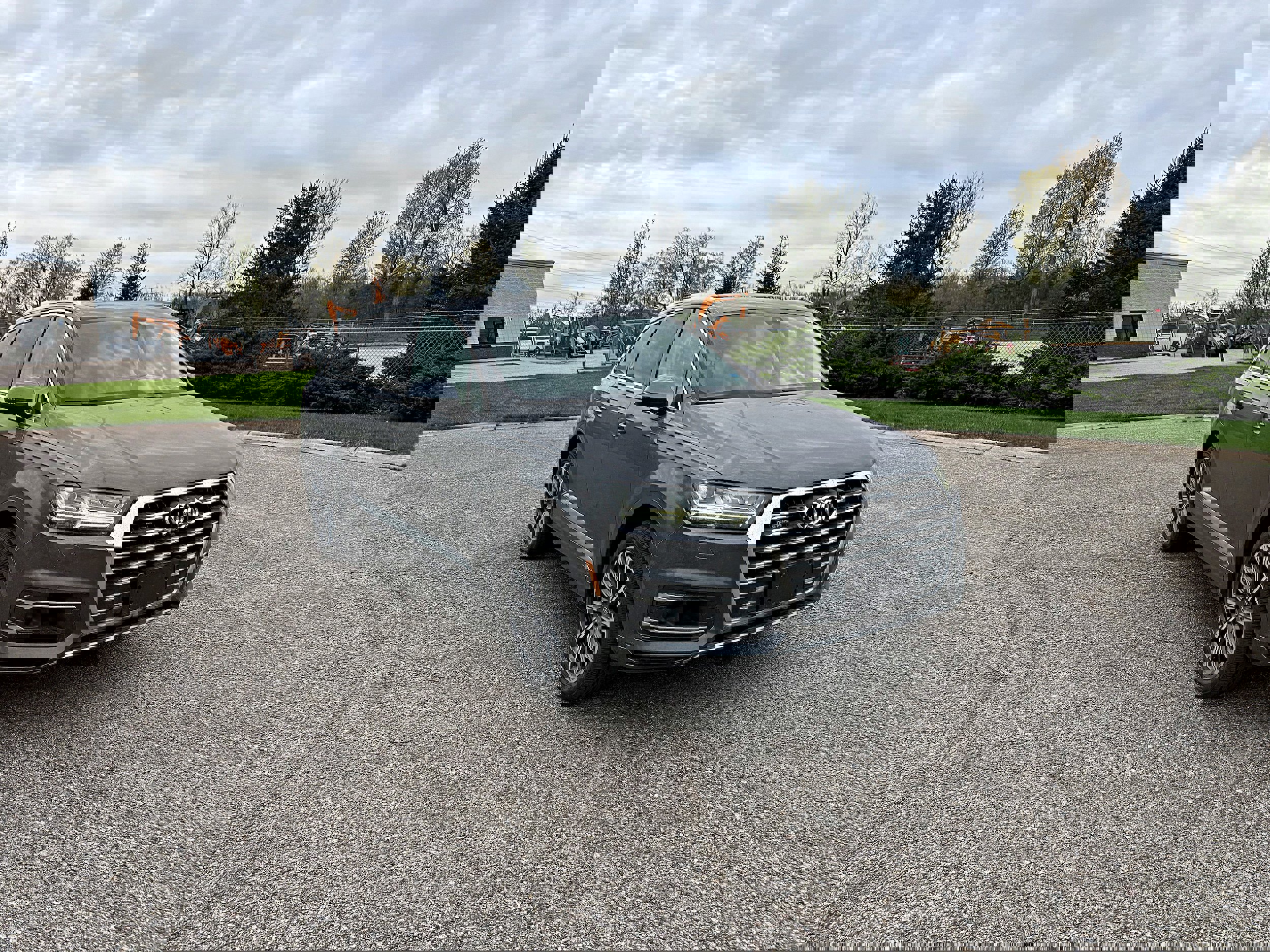 Used 2018 Audi Q7 3.0T Prestige AWD/4WD image 3