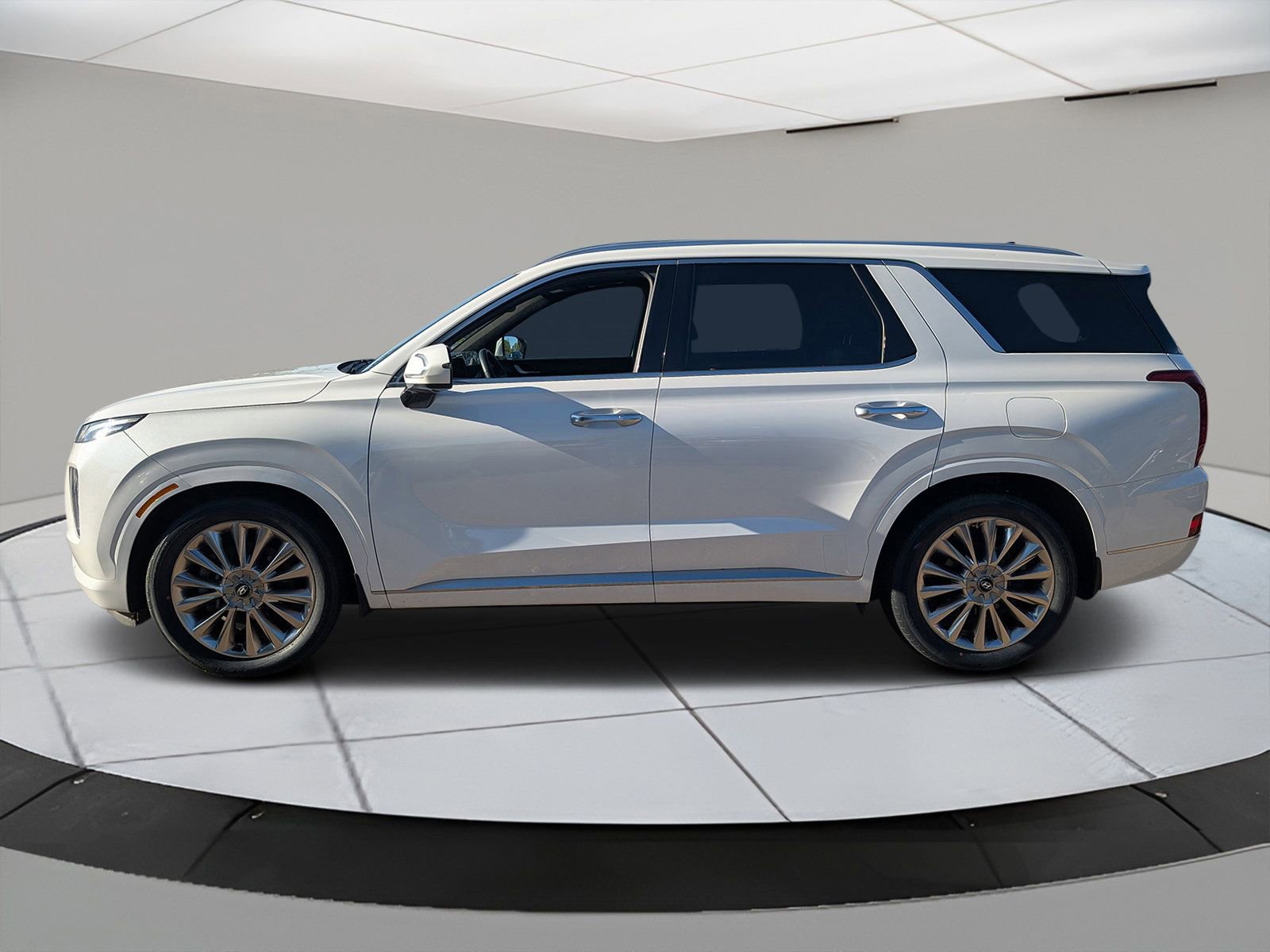 Used 2020 Hyundai Palisade Limited image 2
