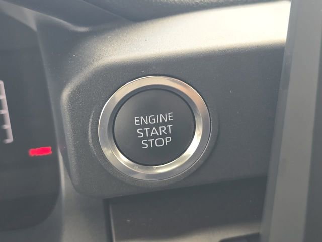 Certified 2025 Toyota 4Runner SR5 AWD/4WD image 26
