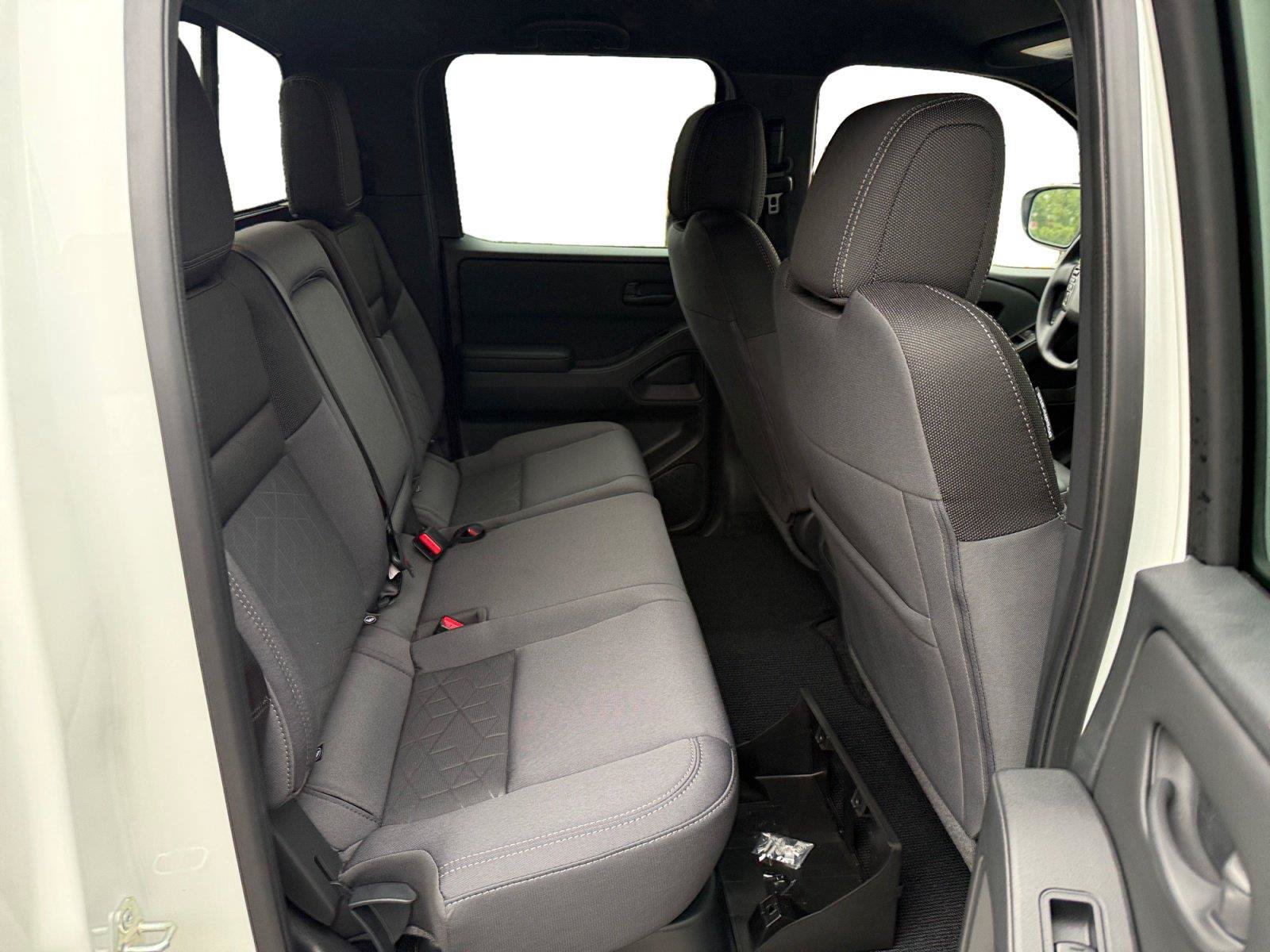 New 2026 Nissan Frontier SV w/ Tow Package AWD/4WD image 23