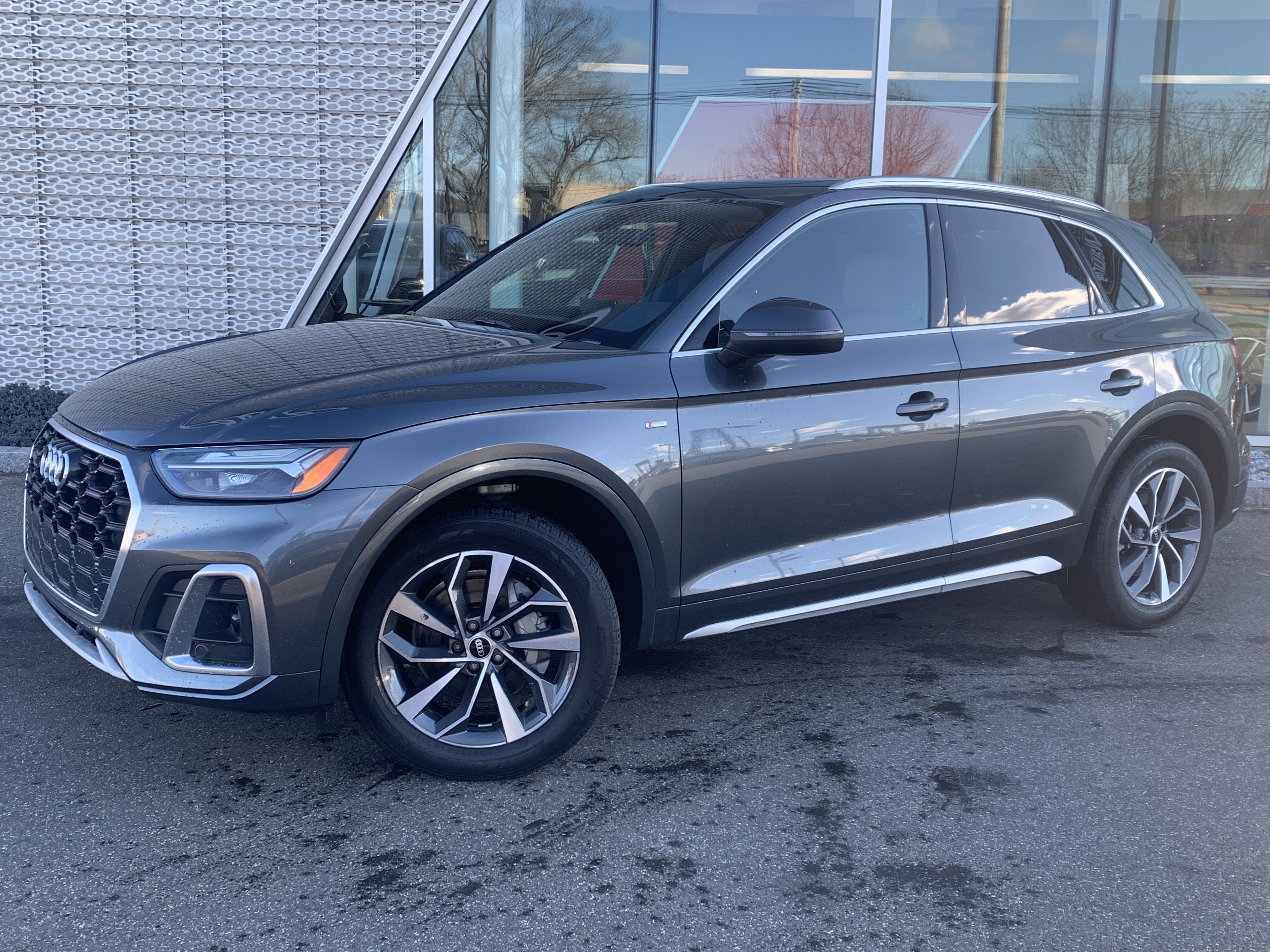 Certified 2022 Audi Q5 2.0T Premium w/ Convenience Package