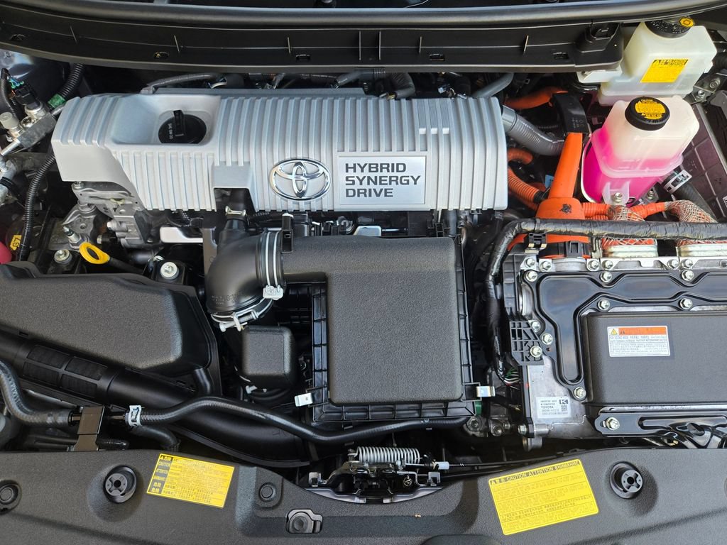 Used 2013 Toyota Prius Five w/ Advanced Technology Pkg FWD image 32
