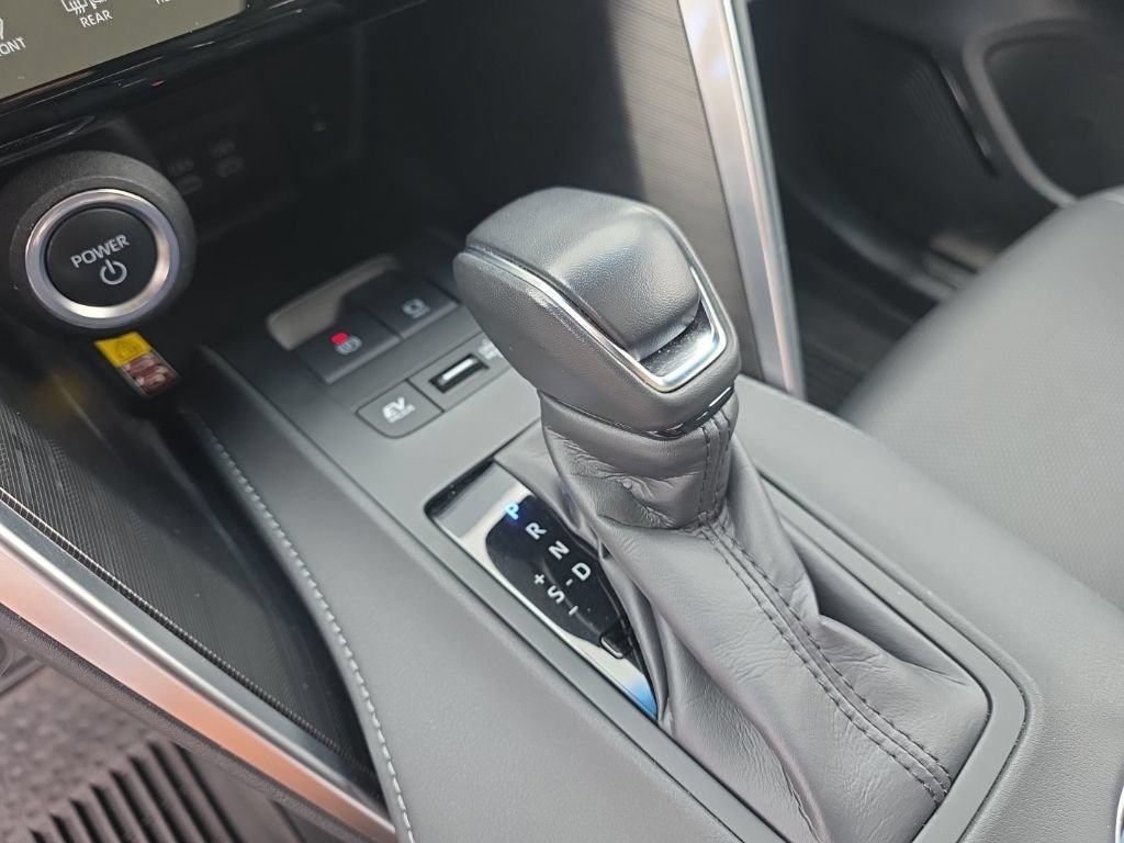 Used 2023 Toyota Venza Limited AWD/4WD image 23