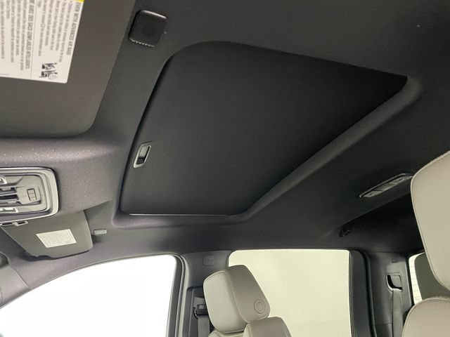 New 2026 Chevrolet Silverado 2500 ZR2 w/ LPO, Dark Essentials Package AWD/4WD image 8