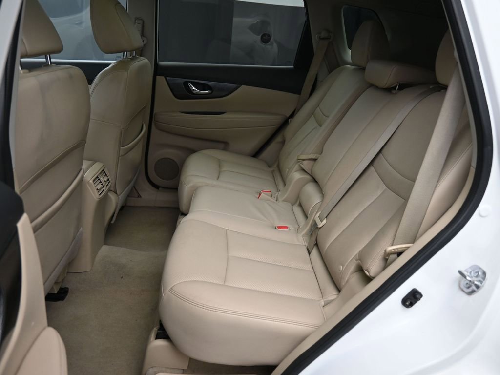 Used 2014 Nissan Rogue SL w/ SL Premium Package image 21