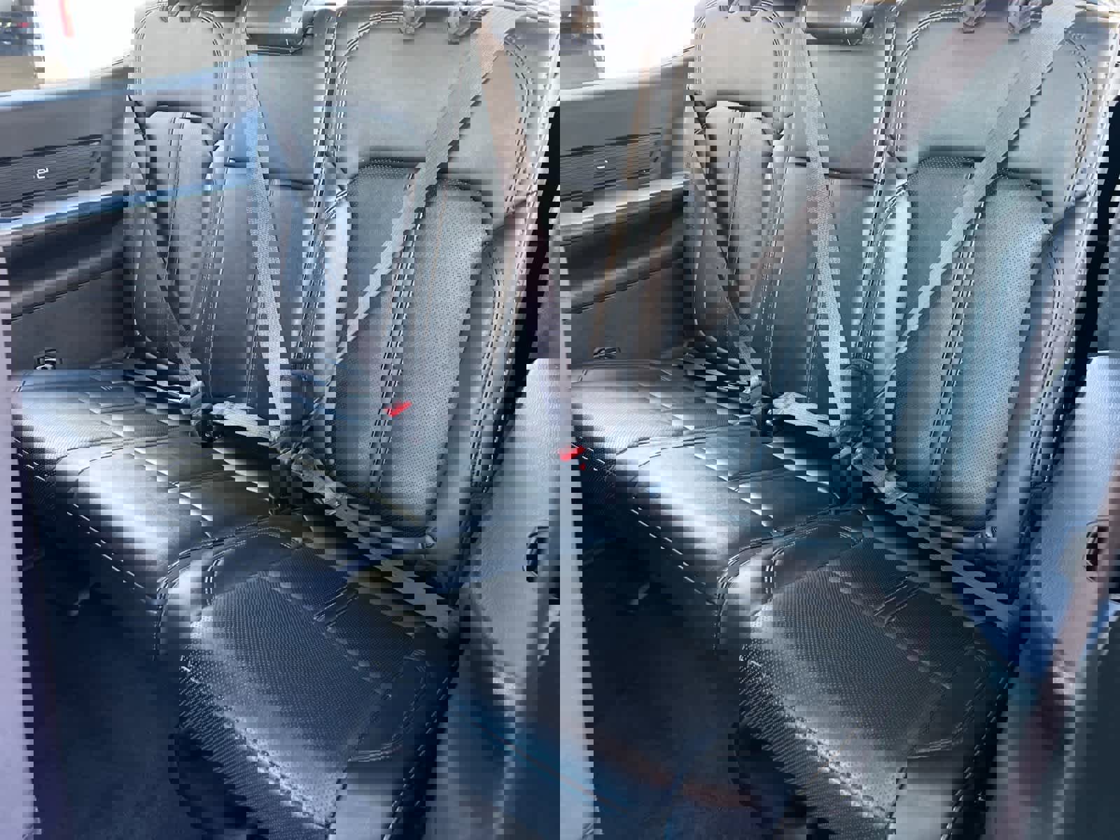 Used 2024 Jeep Wagoneer Series II w/ Flexible Seating Group image 16