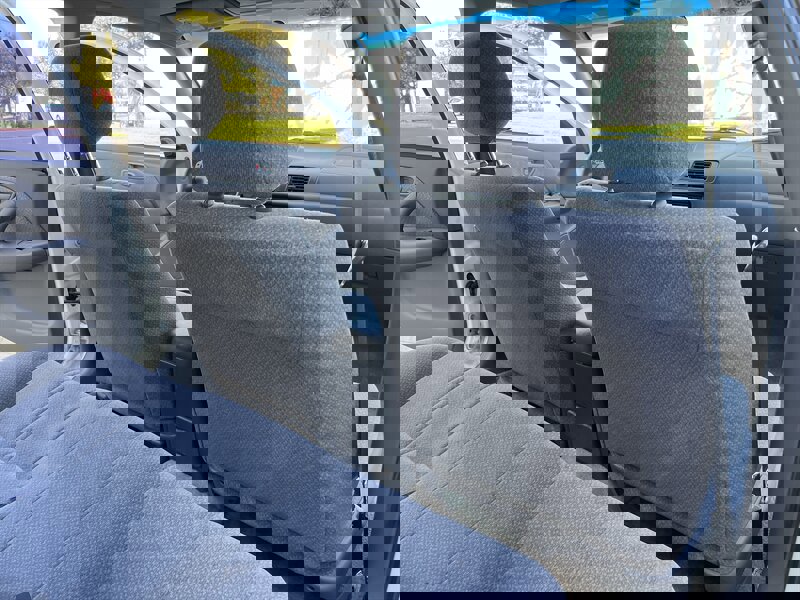 Used 2000 Toyota Camry LE image 29