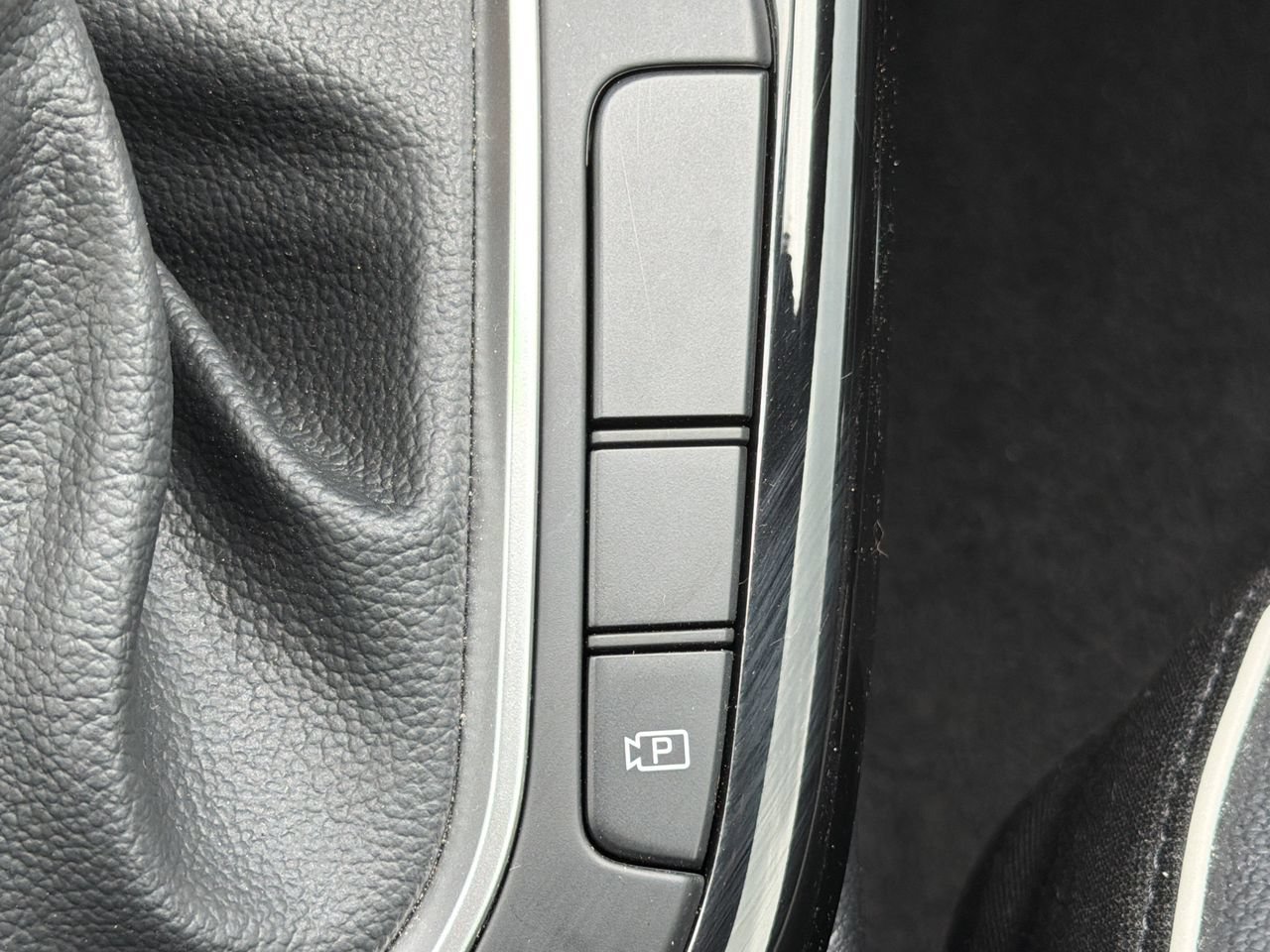 Used 2024 Kia Forte GT-Line FWD image 9